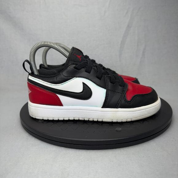 Nike Air Jordan 1 ALT Low Athletic Shoes ‘Bred Toe 2.0’ DR9748 161 - Size 2.5Y - Picture 1 of 6